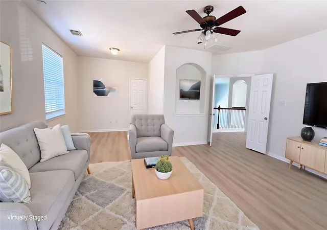 5th image of 8610 Rising Oak Ln, Katy, TX 77494 | MLS# 51838528