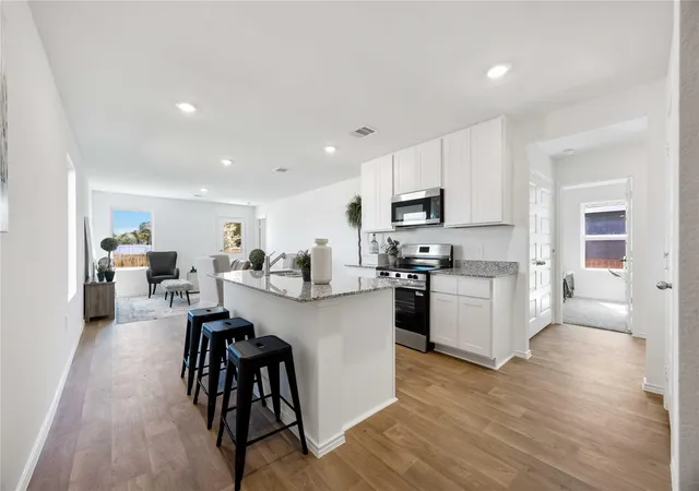 2nd image of 11967 Mulberry Vine Ln, Houston, TX 77048 | MLS# 50136128