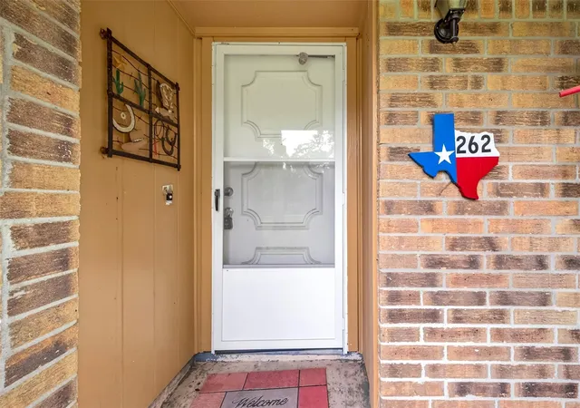 Homes for sale in Woodbranch, TX | 262 Magnolia Rd, Woodbranch, TX 77357 | MLS# 49402842