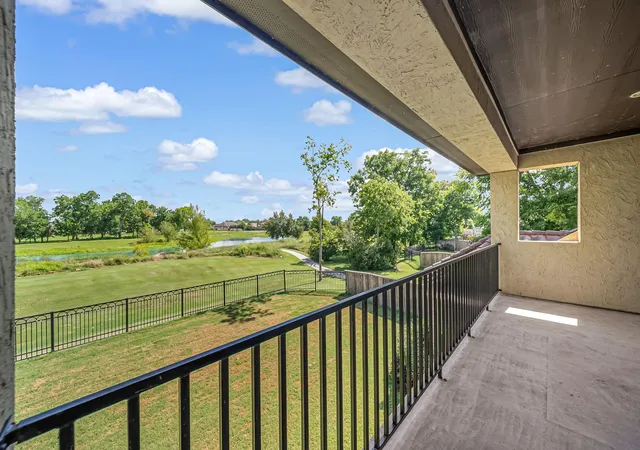 Photo 2 of Sale Pending at 6426 Apsley Crk Ln, Sugar Land, TX 77479 | MLS# 65936863 | Listing updated on 2026-09-26