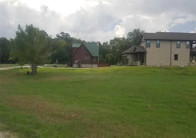 Photo 2 of Land for sale at 7 Wilderness Trl, Huntsville, TX 77340 | MLS# 89941424 | Listing updated on 2026-07-13