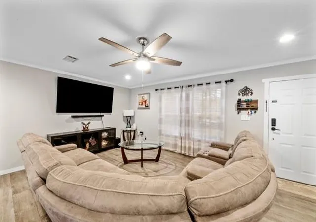 Photo 3 of Single family home for sale at 478 County Rd 647, Dayton, TX 77535 | MLS# 28443863 | Listing updated on 2026-08-22