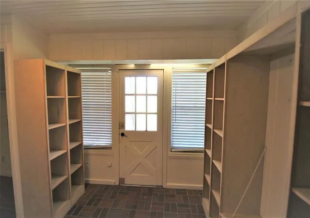 10th image of 5504 Valerie St, Houston, TX 77081 | MLS# 12193321