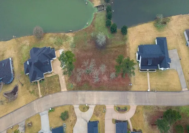 5th image of 106 Southern Hills Dr, Lufkin, TX 75901 | MLS# 33572889