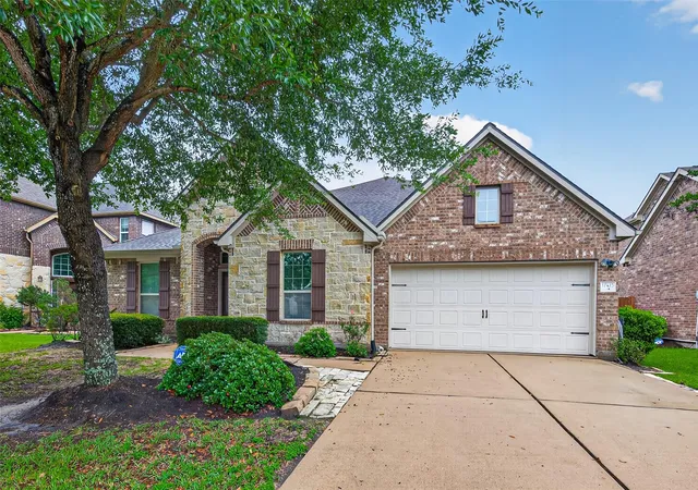 2nd image of 17415 Meadow Light Dr, Richmond, TX 77407 | MLS# 9313950