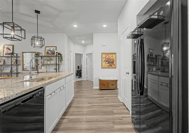 5th image of 6220 Talladega Dr, College Station, TX 77845 | MLS# 70748357
