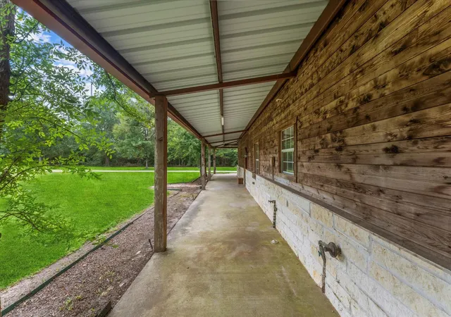 Photo 4 of Land for sale at 9250 County Rd 302, Plantersville, TX 77363 | MLS# 98605131 | Listing updated on 2026-09-11