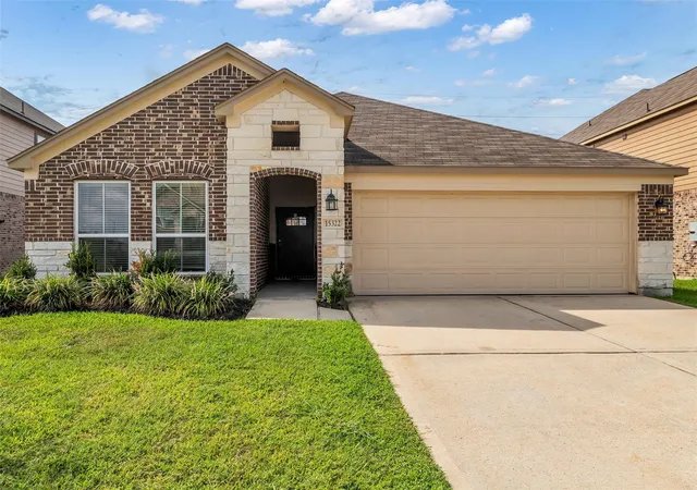 Photo 2 of Single family home for sale at 15322 Laceleaf Trl, Houston, TX 77044 | MLS# 64157163 | Listing updated on 2026-09-16