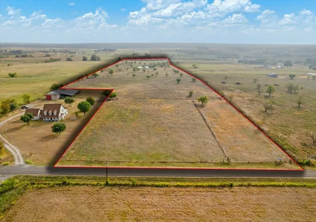 Photo 4 of Land for sale at 13400 Cr 315, Navasota, TX 77868 | MLS# 85815606 | Listing updated on 2026-08-31