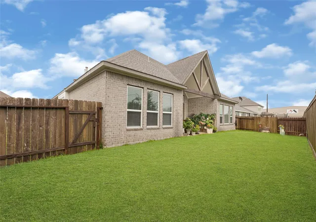 Homes for sale in Pearland, TX | 4612 Fisher Dr, Pearland, TX 77584 | MLS# 19866567
