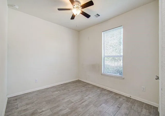 Photo 3 of Single family home for sale at 14126 Harmony Ridge Trl, Pearland, TX 77584 | MLS# 31667005 | Listing updated on 2026-08-27