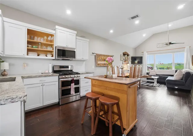 Photo 2 of Single family home for sale at 5037 Horseshoe Dr, Anderson, TX 77830 | MLS# 23314282 | Listing updated on 2026-09-11