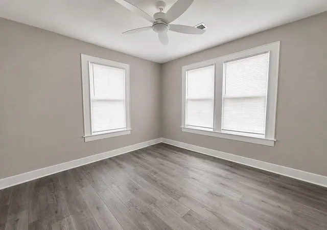 Photo 3 of Single family home for sale at 2406 35th St, Galveston, TX 77550 | MLS# 70945860 | Listing updated on 2026-08-28