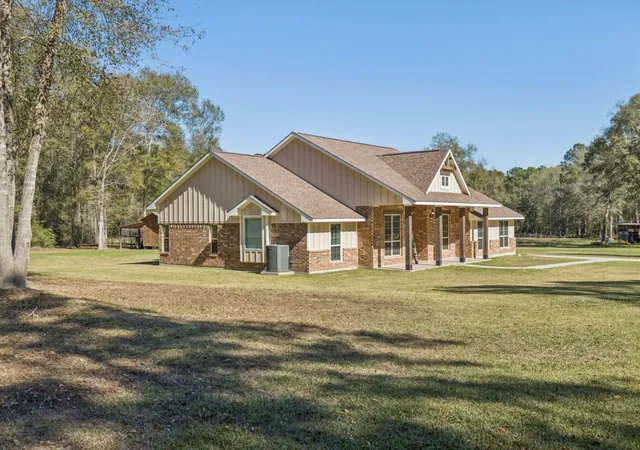 2nd image of 118 Roosevelt St, Shepherd, TX 77371 | MLS# 40411187