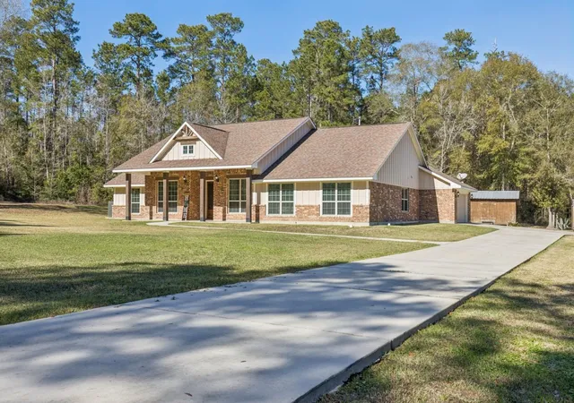 3rd image of 118 Roosevelt St, Shepherd, TX 77371 | MLS# 40411187
