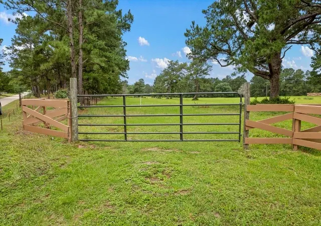 Photo 1 of Land for sale at Tbd Cr446 Navasota Tx 77868, Navasota, TX 77868 | MLS# 57853373 | Listing updated on 2026-05-20
