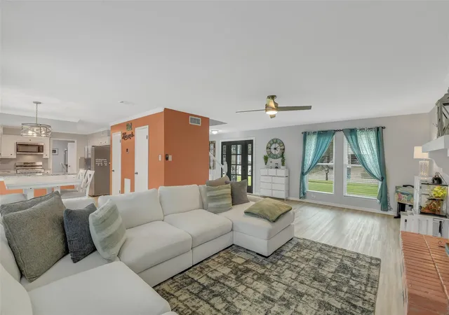 Photo 3 of Sale Pending at 6923 River Ml Dr, Spring, TX 77379 | MLS# 32347538 | Listing updated on 2026-09-19