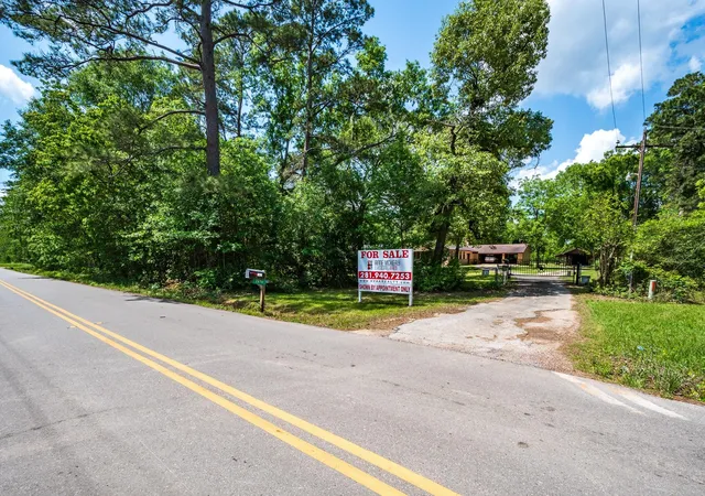 1st image of 2870 Fostoria Tram Rd, Cleveland, TX 77328 | MLS# 97722425