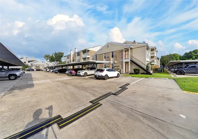 27th image of 2750 Holly Hall St #1706, Houston, TX 77054 | MLS# 58892504