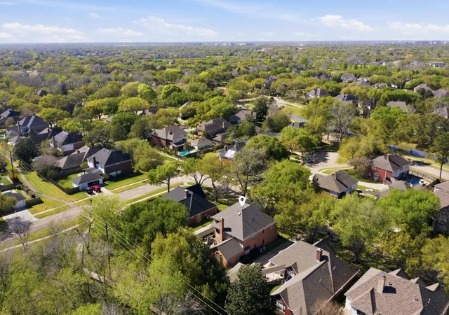 2nd image of 4519 Castlewood St, Sugar Land, TX 77479 | MLS# 86250285