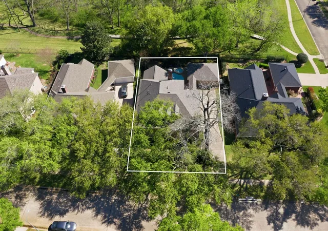 46th image of 4519 Castlewood St, Sugar Land, TX 77479 | MLS# 86250285