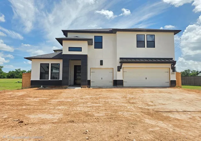 1st image of 9802 Hunters Run Dr, Missouri City, TX 77459 | MLS# 36907454