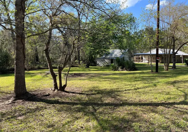 Photo 1 of Single family home for sale at 19995 Lakeway Ln, Montgomery, TX 77356 | MLS# 65363188 | Listing updated on 2026-09-11