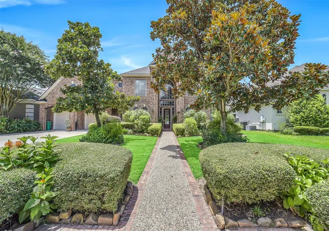 Photo 1 of Single family home for sale at 14311 Darschelle Ct, Houston, TX 77069 | MLS# 56484035 | Listing updated on 2026-08-17