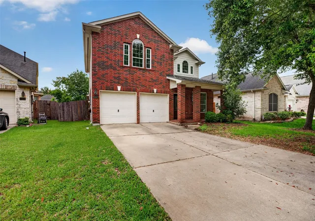 1st image of 11407 Morning Brook Dr, Pearland, TX 77584 | MLS# 44591321