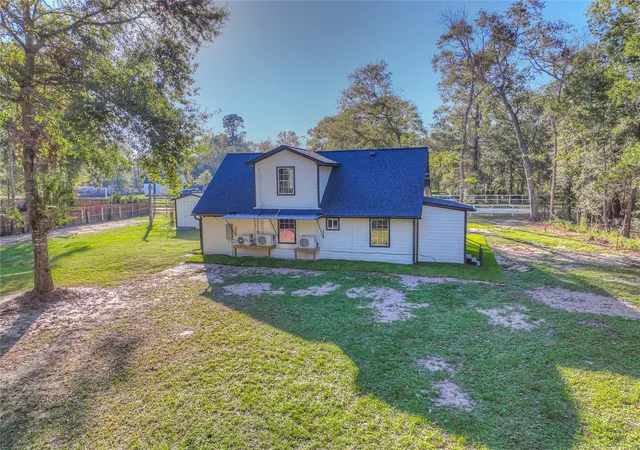 4th image of 420 Oak Forest Dr, Shepherd, TX 77371 | MLS# 9368394