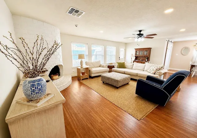 Photo 1 of Sale Pending at 21123 Park Villa Dr, Katy, TX 77450 | MLS# 81859630 | Listing updated on 2026-08-29