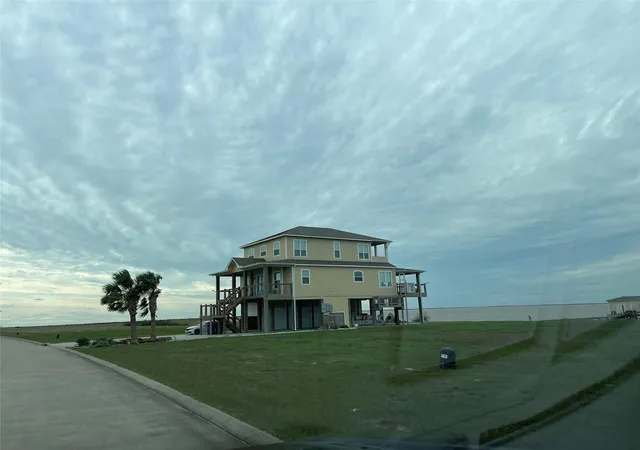 22nd image of 3000 Palacios Bay Dr, Palacios, TX 77465 | MLS# 34952667