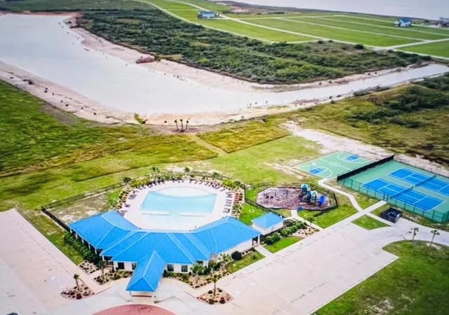 3rd image of 3000 Palacios Bay Dr, Palacios, TX 77465 | MLS# 34952667