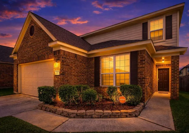 Photo 2 of Single family home for sale at 5215 Espuela Ln, Baytown, TX 77521 | MLS# 28928162 | Listing updated on 2026-09-09