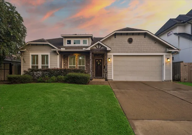 Photo 1 of Single family home for sale at 1329 Richelieu Ln, Houston, TX 77018 | MLS# 46413949 | Listing updated on 2026-09-20