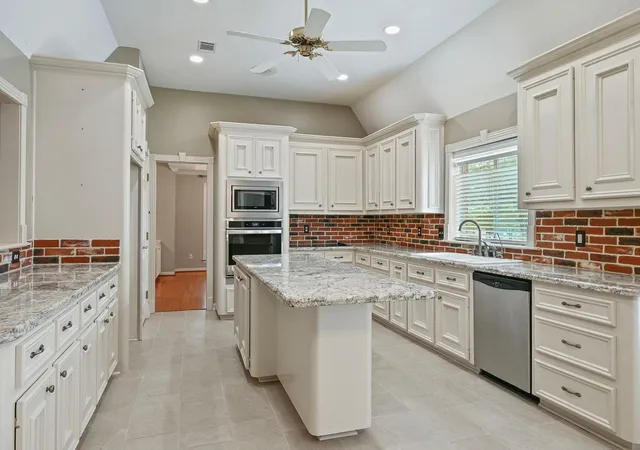 Homes for sale in College Station, TX | 717 Willow Loop, College Station, TX 77845 | MLS# 15182055
