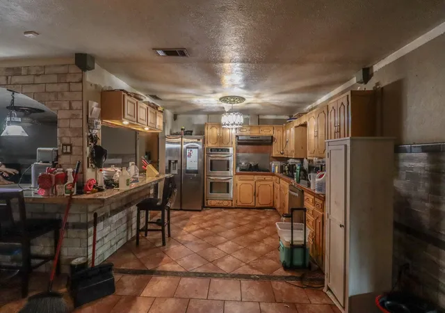 3rd image of 4940 Park St, Beaumont, TX 77705 | MLS# 38969039