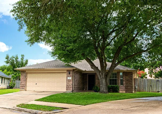 Photo 1 of Single family home for sale at 2722 Falling Forest Ct, Richmond, TX 77406 | MLS# 29139723 | Listing updated on 2026-09-06