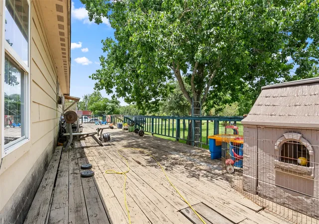 5th image of 15510 Marek Ln, Guy, TX 77444 | MLS# 36114453