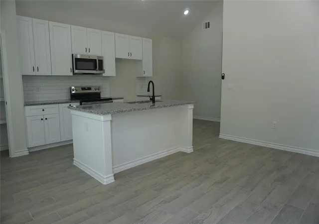 Photo 3 of Sale Pending at 11851 Nelwood St, Willis, TX 77318 | MLS# 80938167 | Listing updated on 2026-09-17
