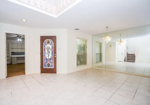 4th image of 5214 Palmetto St, Bellaire, TX 77401 | MLS# 15635804