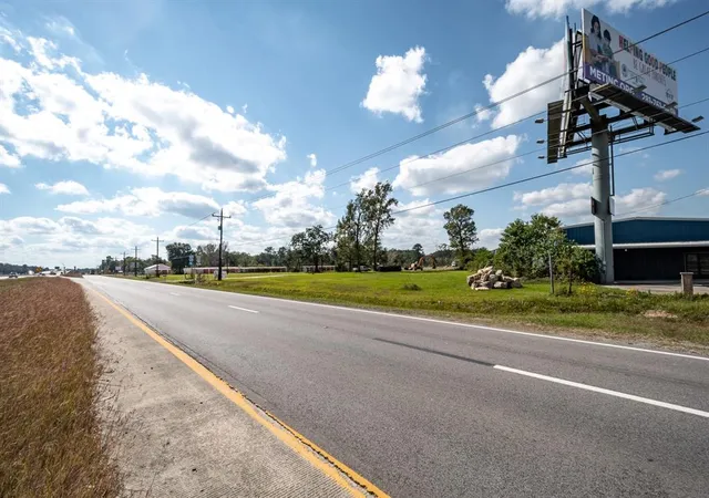 5th image of 12794 Hwy 59, Splendora, TX 77372 | MLS# 89341571