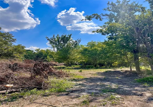 Photo 1 of Land for sale at 4918 S South Acres Dr, Houston, TX 77048 | MLS# 35149144 | Listing updated on 2026-07-23