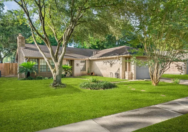 Photo 2 of Single family home for sale at 22103 Birch Valley Dr, Katy, TX 77450 | MLS# 76966612 | Listing updated on 2026-07-28