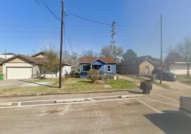 2nd image of 3814 Hardy St, Houston, TX 77009 | MLS# 36373869