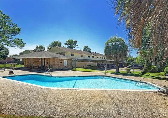 21st image of 3812 Laura Leigh Dr, Friendswood, TX 77546 | MLS# 7552236