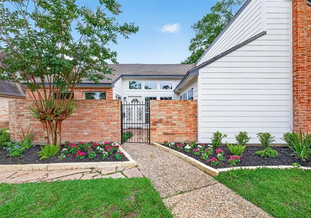 Photo 3 of Single family home for sale at 3606 Highfalls Dr, Houston, TX 77068 | MLS# 44008134 | Listing updated on 2026-08-18
