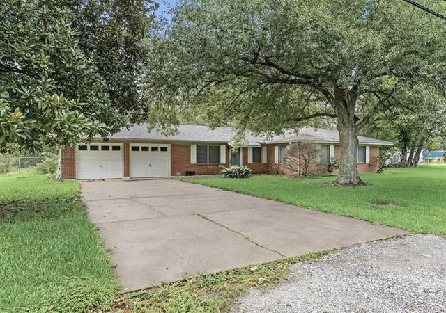 Homes for sale in Orange, TX | 2020 35th St, Orange, TX 77630 | MLS# 65596913