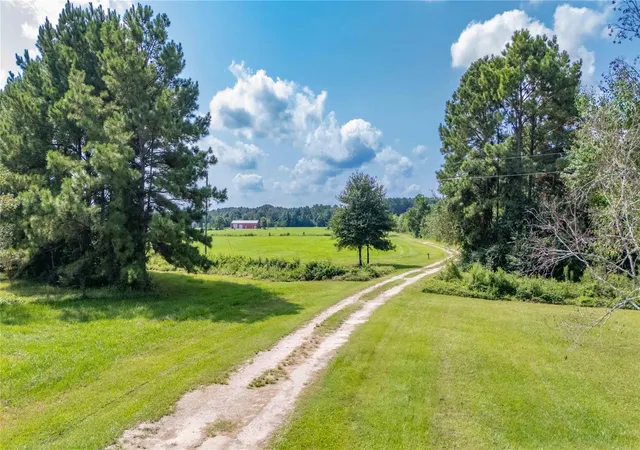 4th image of 501 County Road 2276, Cleveland, TX 77327 | MLS# 78975875