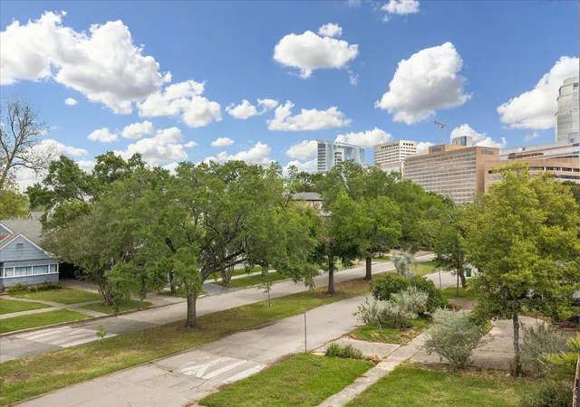 44th image of 2065 Southgate Blvd, Houston, TX 77030 | MLS# 84072371
